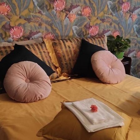 Apartmán Accoglienza E Comfort Řím Exteriér fotografie